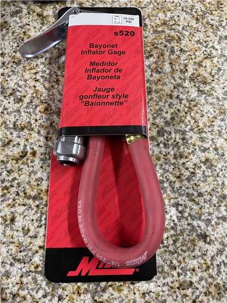 MILTON BAYONET INFLATER GAGE S520 10-120 PSI AIR GAUGE